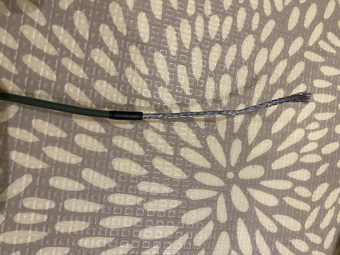 Cable shield